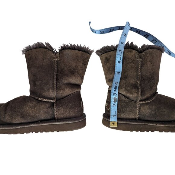 UGG Baily Button Brown suede boots Youth Girls Size 3 - Picture 9 of 11